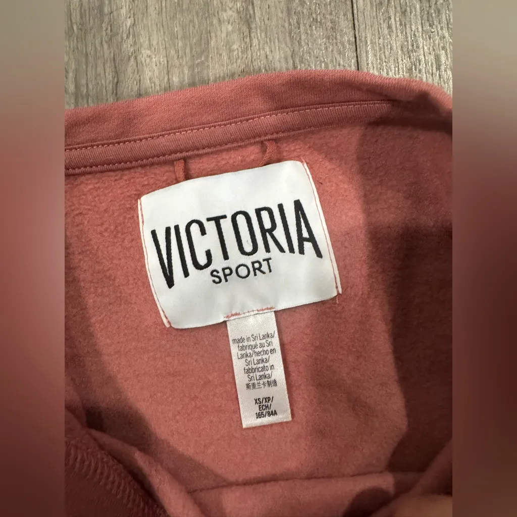 Victoria Sport Women's Dusty Pink Sweatshirt - Image 8