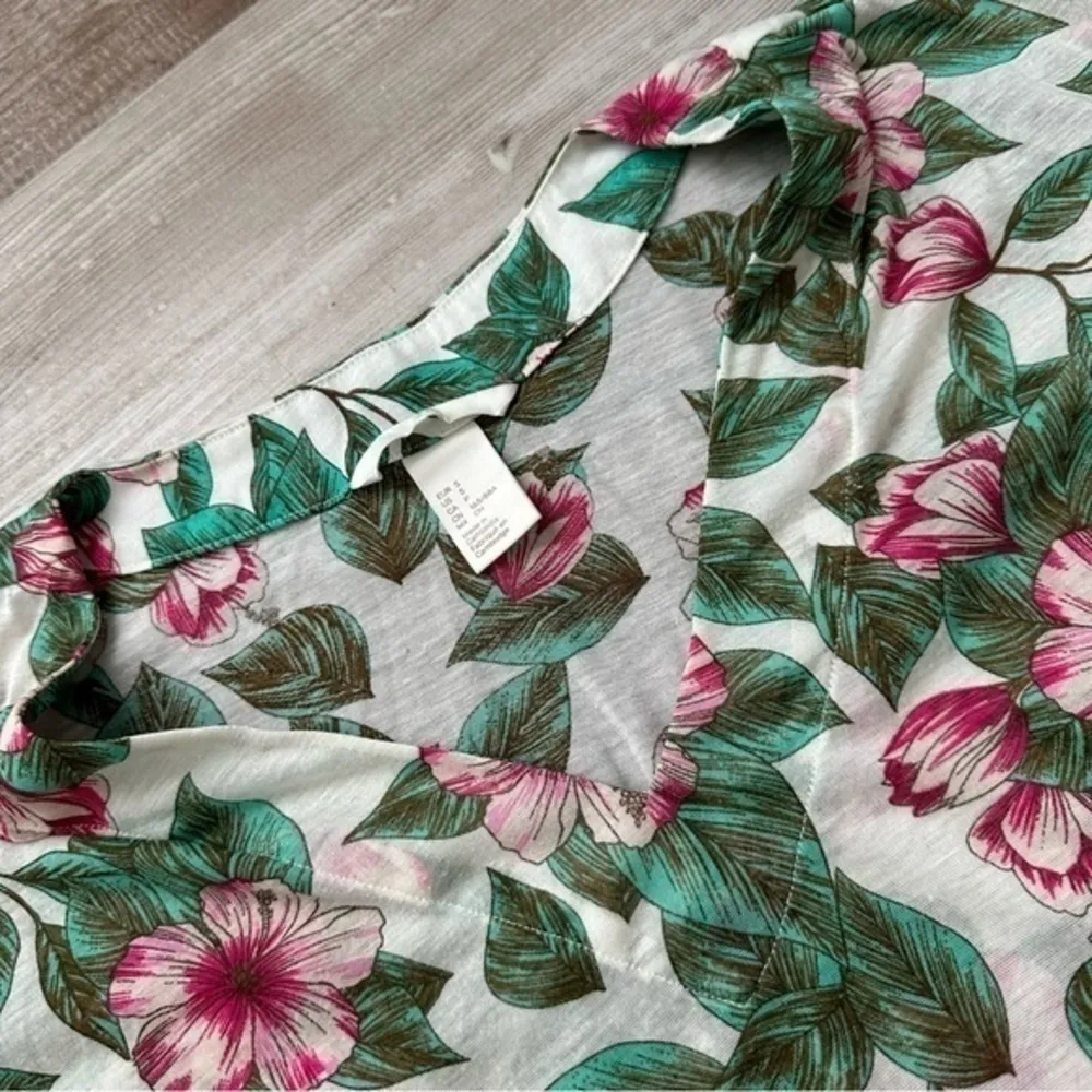 H&M  Beach pool cover​ups size small - Image 7