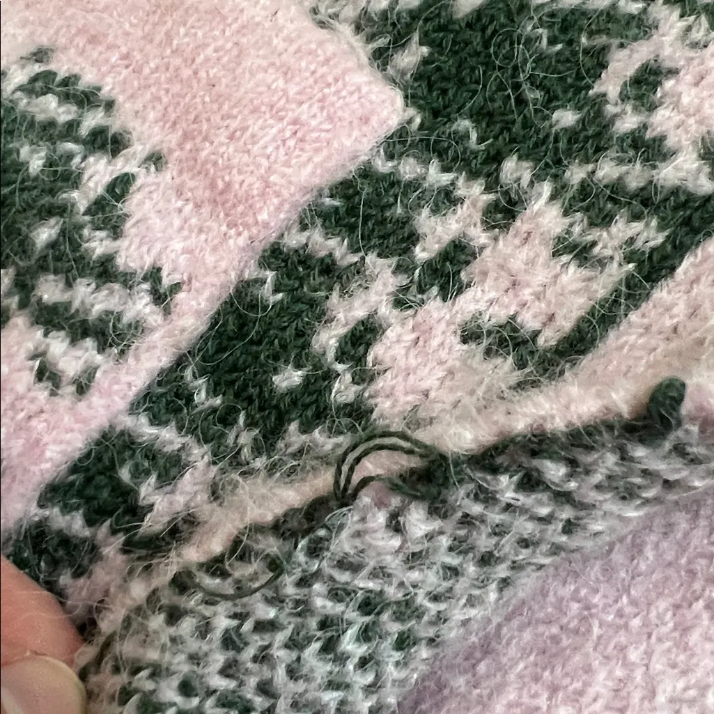 Zara Pink Green Plaid Knit Vest Pearl Buttons Small Preppy - Image 3