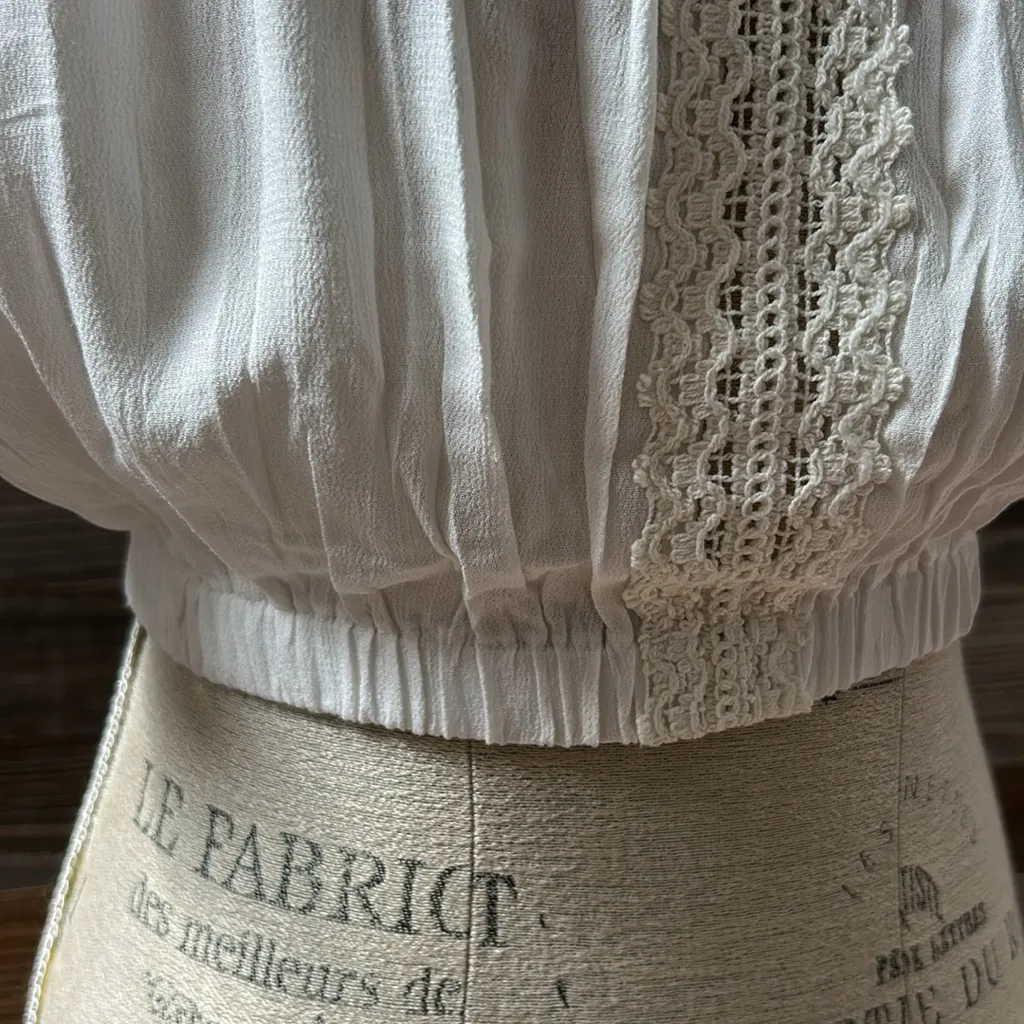 Rachel Parcell Off Shoulder Top in Ivory Size Medium NWT - Image 5