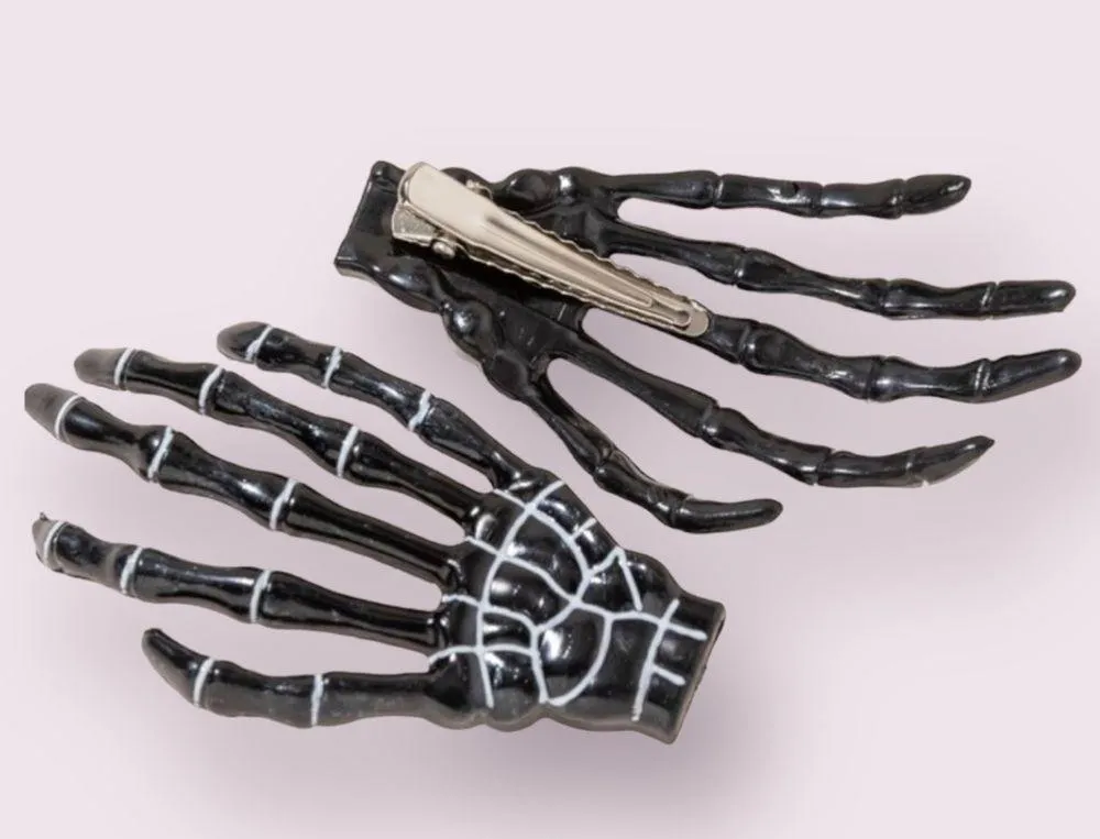 2pcs Halloween Skeleton Hand Decor Hair Clips - Image 2