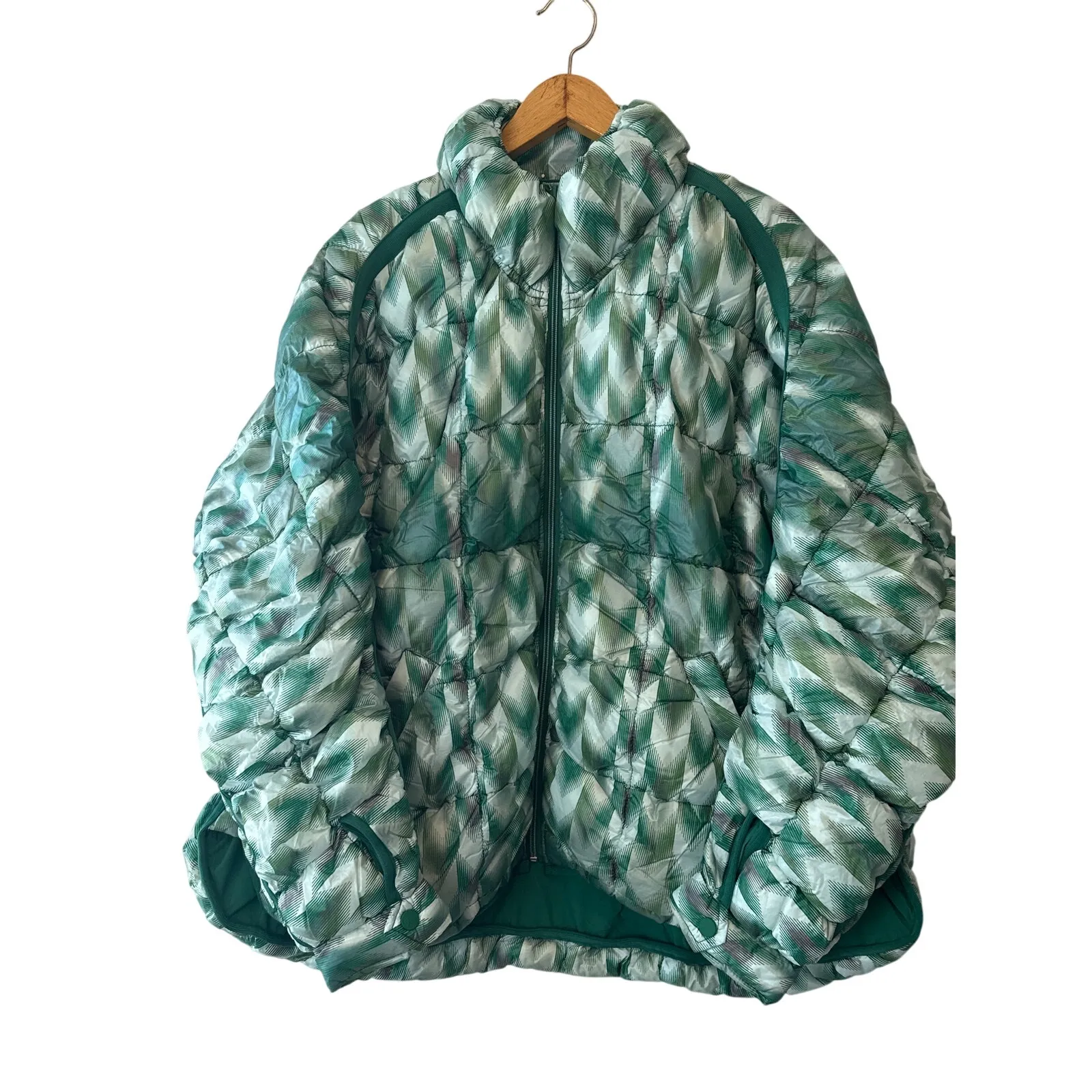 Free People Pippa Packable Puffer Jacket Green NWT Size Medium - Image 4