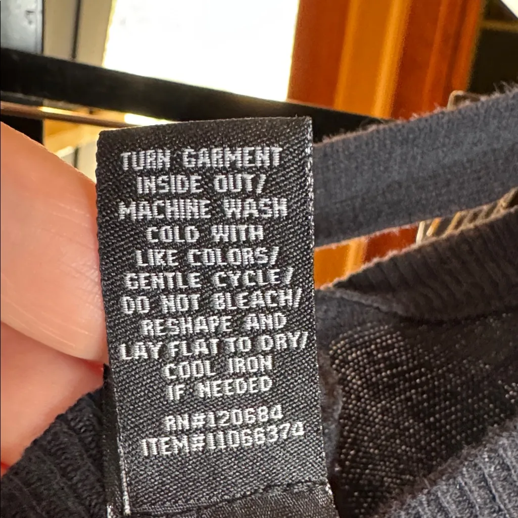 Hot Topic Disney The Nightmare Before Christmas Striped Sleeve Sweater Size XL - Image 7