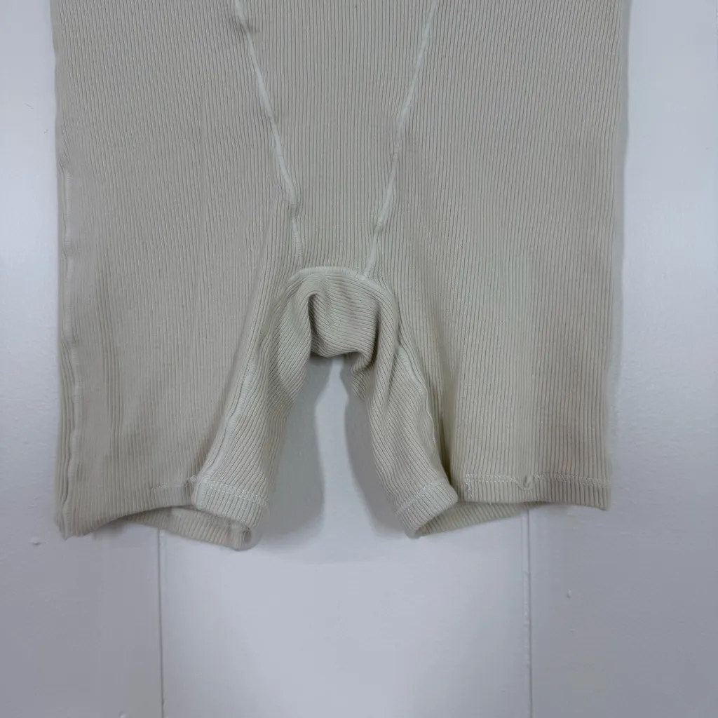 Skims Cream Ribbed Boxer Shorts - Image 8