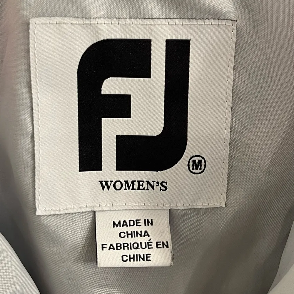 FootJoy  Woman’s Golf Windbreak Jacket Black Medium - Image 2