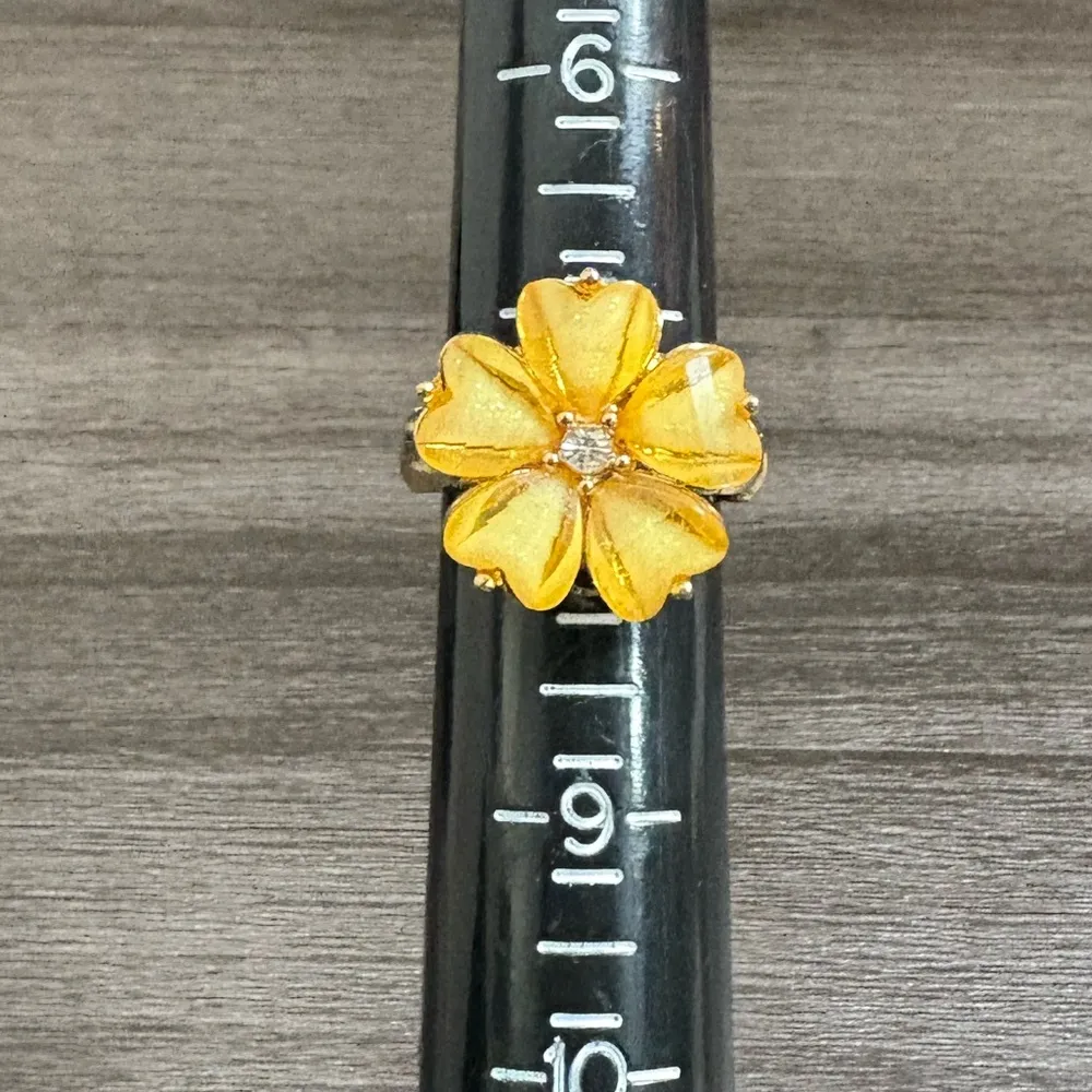 Yellow Heart Flower Ring - Image 5