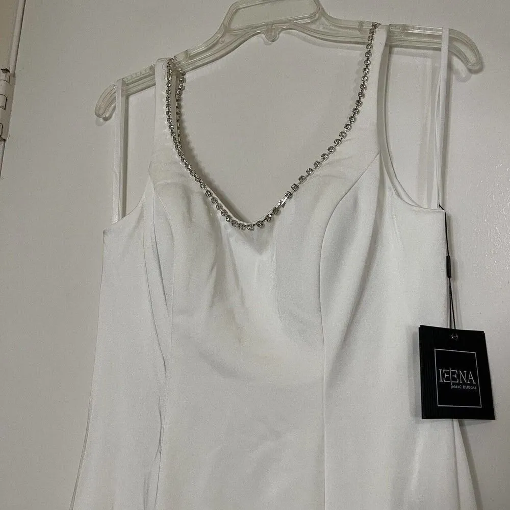 NWT! MAC DUGGAL SLEEVELESS CRYSTAL SCOOP NECKLINE COLUMN White GOWN US-6 26583 - Image 4