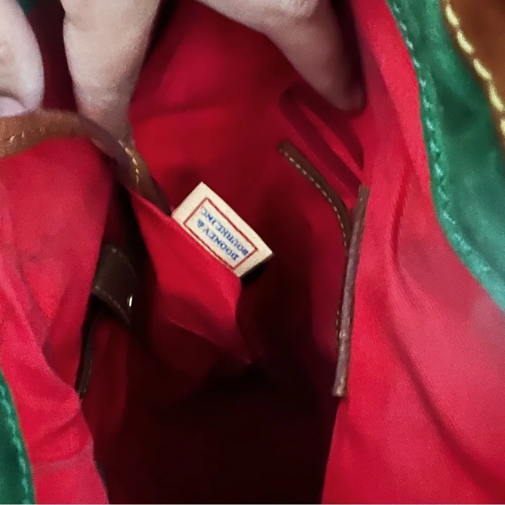 RESTORED VINTAGE DOONEY & BOURKE FLORENTINE TOGGLE LEATHER CROSSBODY BAG - Image 12