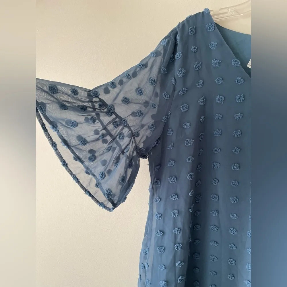 B Sky Blue Swiss Dot Half Bell Sleeve Shift Dress Size XXL Ruffle Sleeves - Image 3