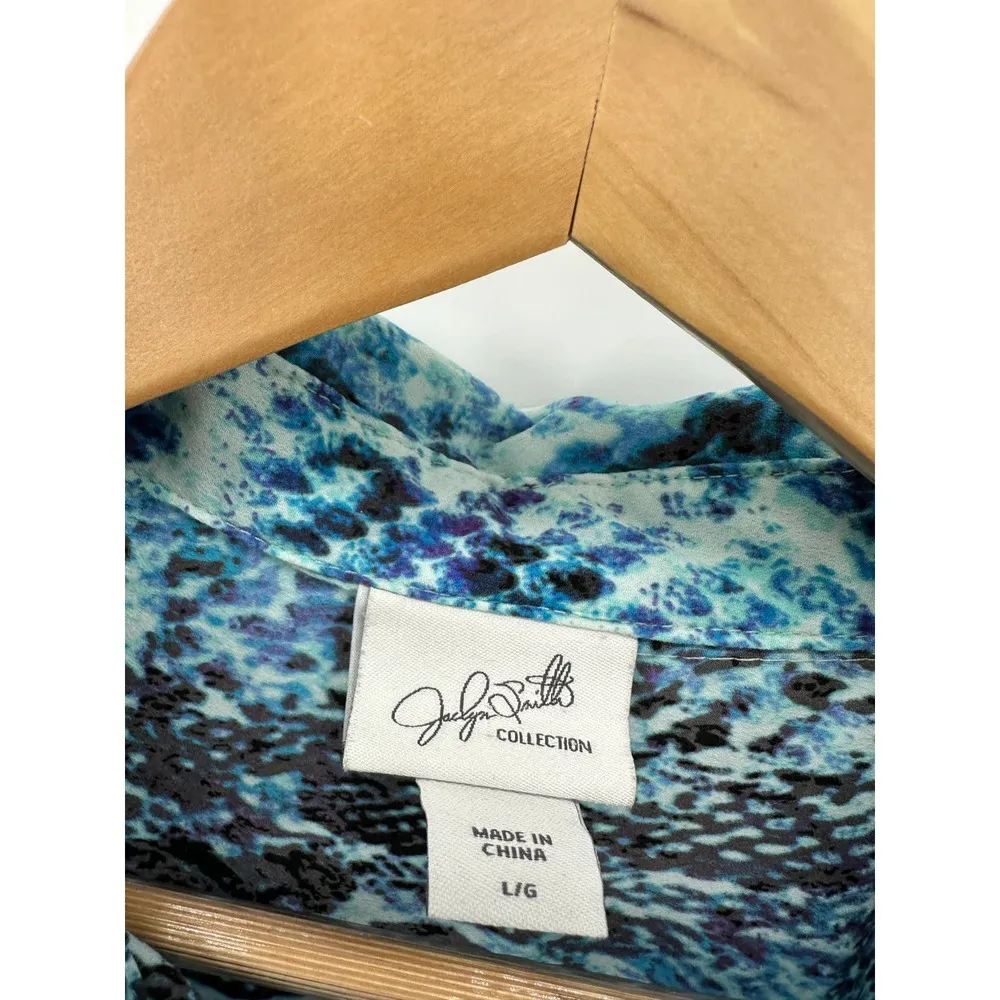 Jaclyn Smith Collection Top Women LARGE Blue Snakeskin Print Button Down - Image 6