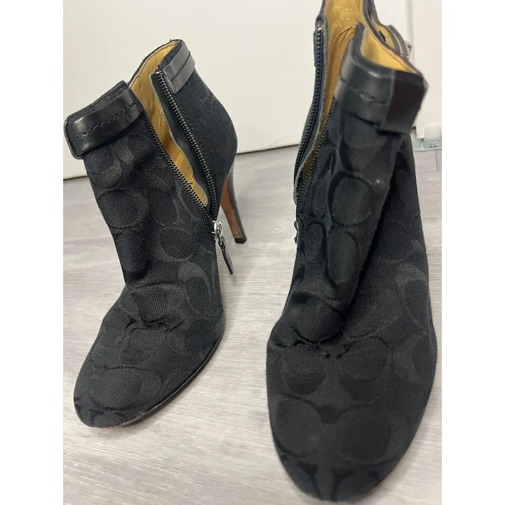 Authentic coach size 6.5 black heeled ankle bootie with silver accent buckle - Image 4