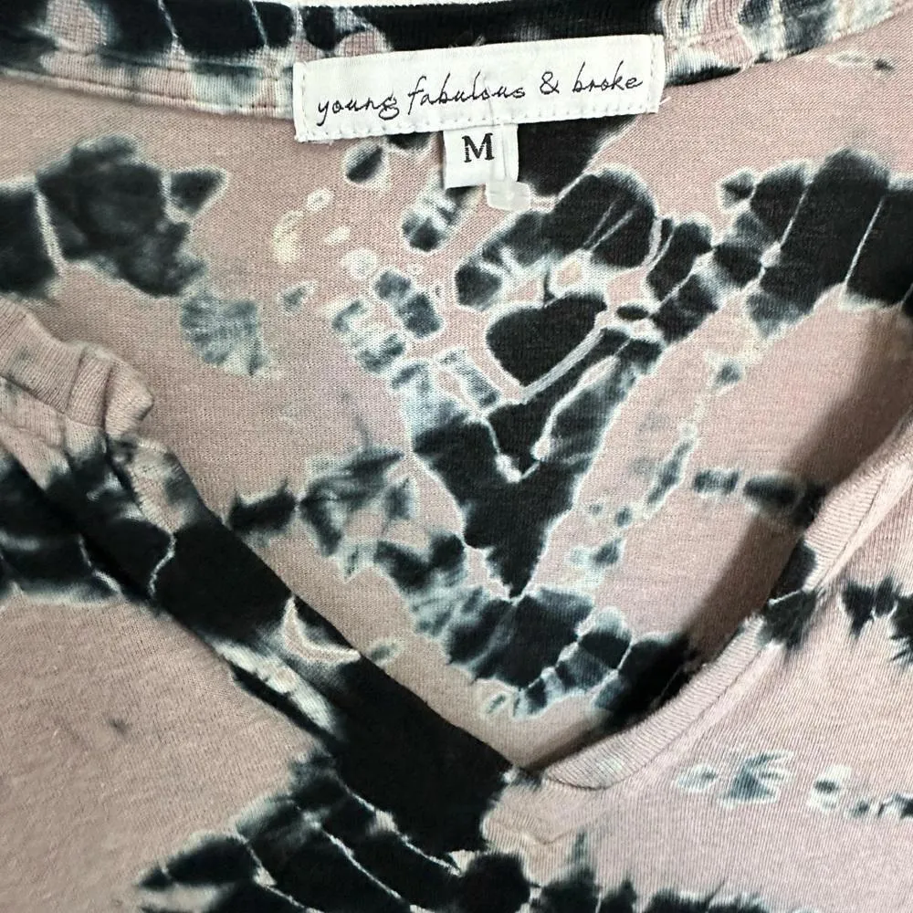 Young Fabulous & Broke Tie Dye Mauve Purple Black Long Sleeve V-Neck Tee Medium - Image 4