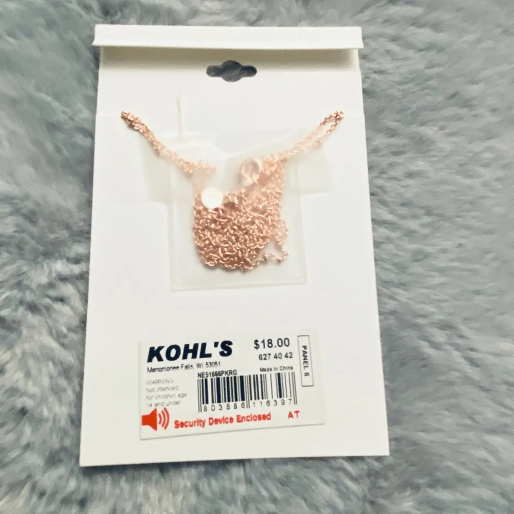 LC Lauren Conrad Double Chain Leaf Pendant Necklace - Image 4