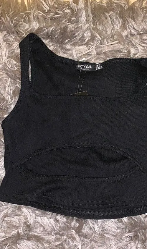 Nasty Gal Black Crop Top - Image 3