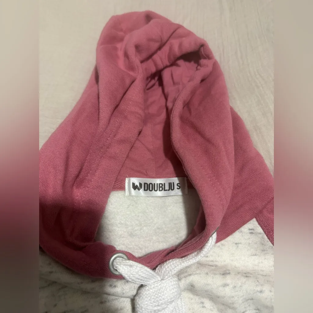 Heather grey & pink hoodie - Image 3