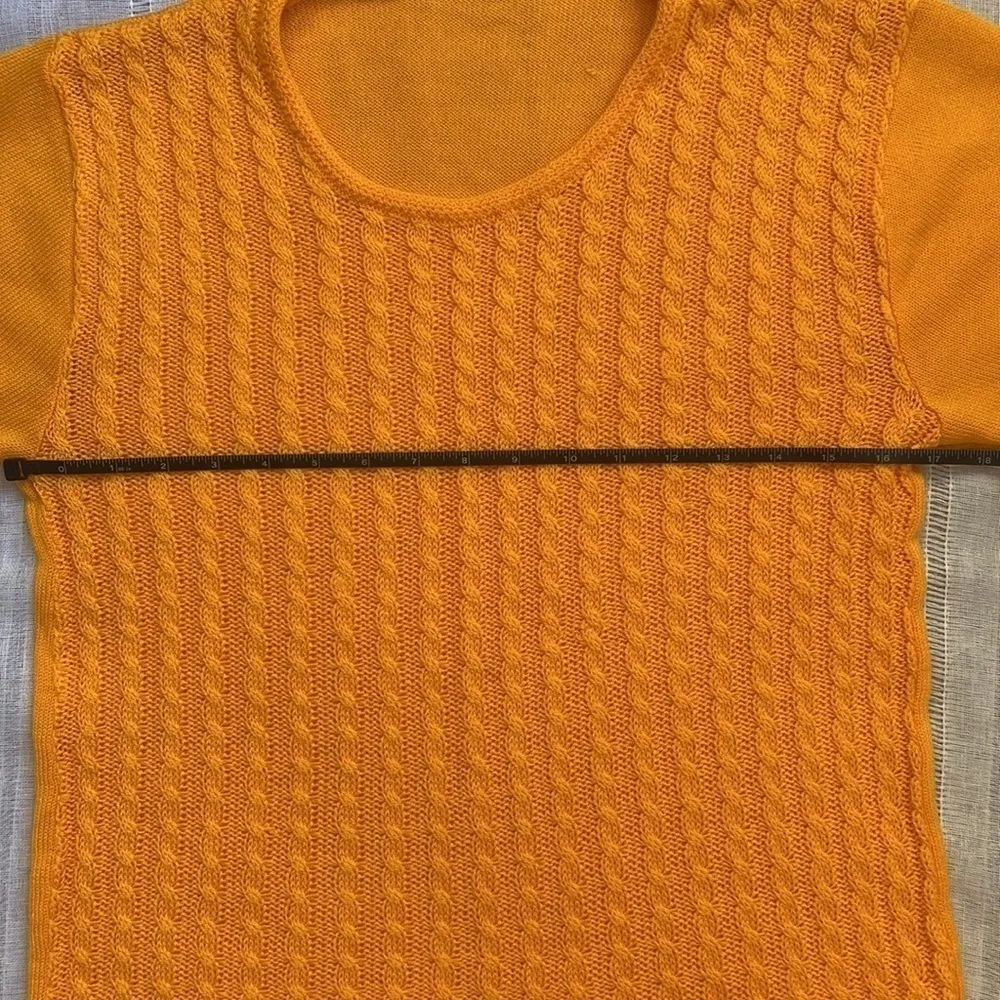 Vintage shirt sleeves marigold yellow crew neck sweater. Size M - Image 6