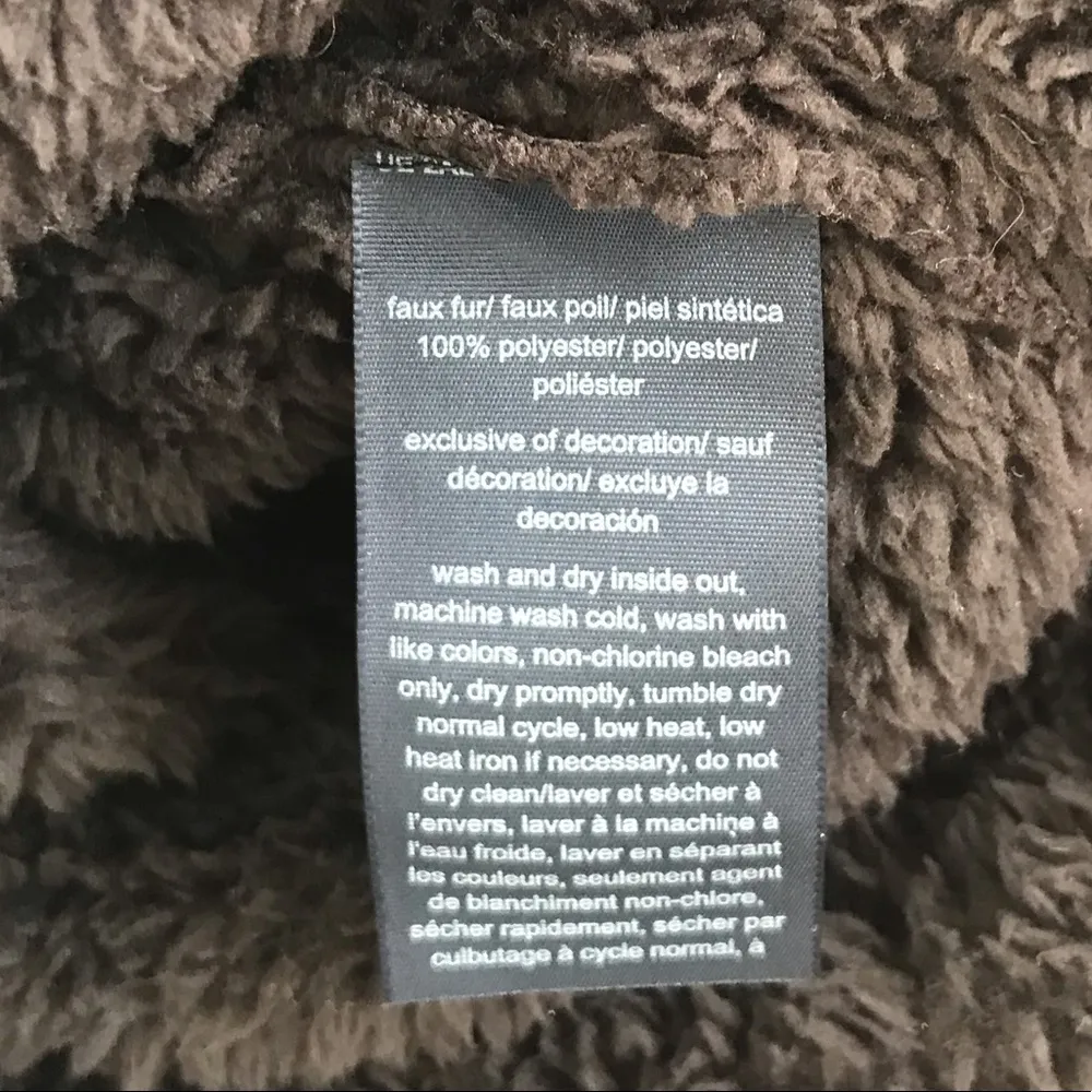 Tommy Hilfiger Black Puffy Vest NWT - Image 6