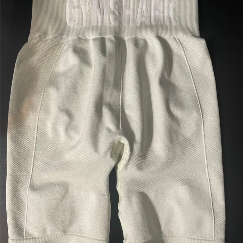 Gymshark  flex seamless cycling shorts small - Image 4