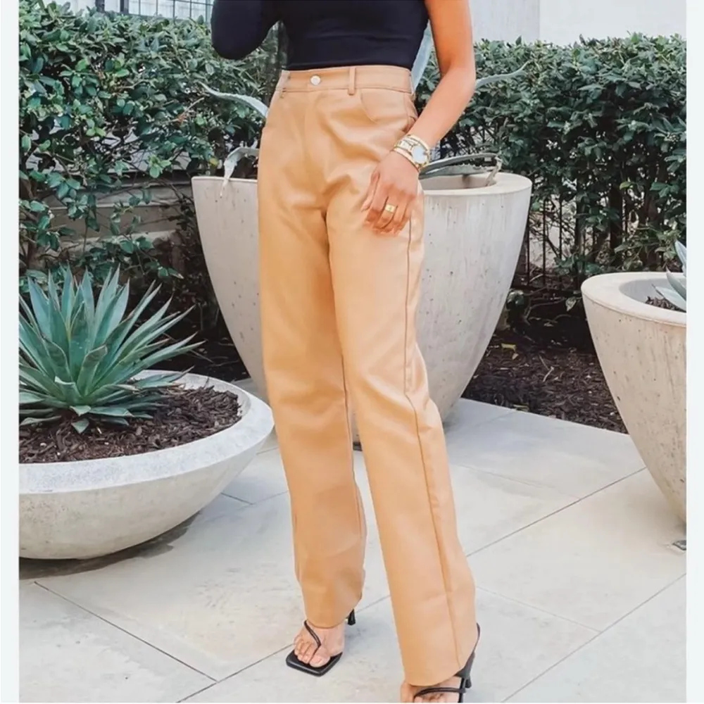 Hollister Faux leather Pants bootcut camel NEW - Image 3