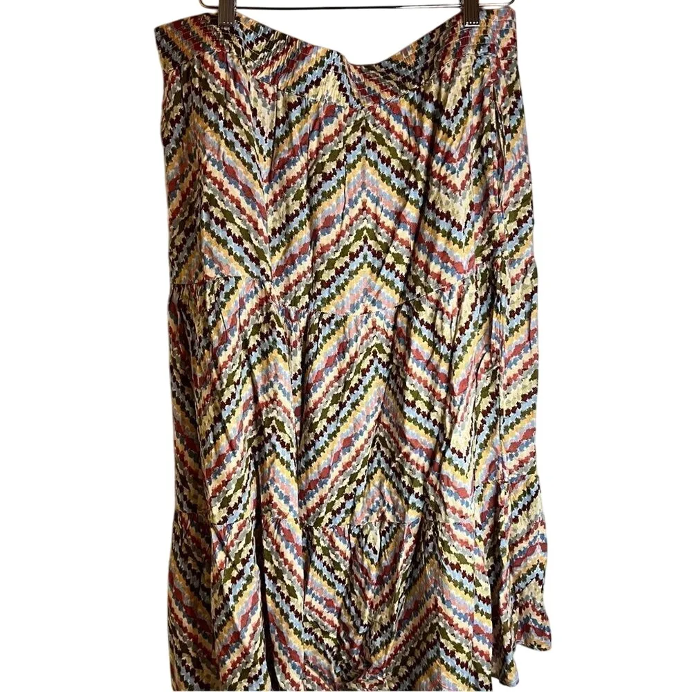 NWT Sonoma‎ Long Skirt, Size XXL. Extra Buttons. Button Down. Pockets. - Image 2