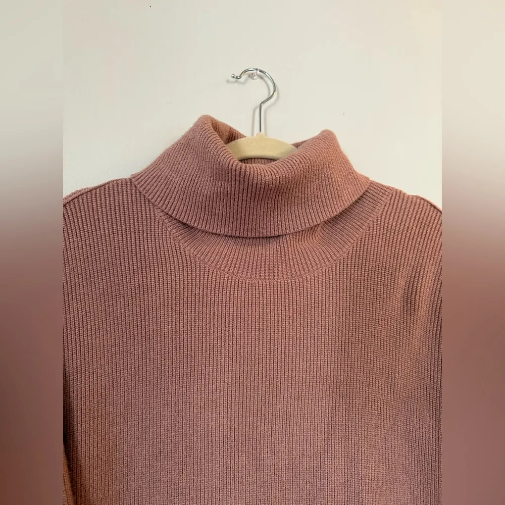 Softly Structured Knit Tunic Mock Neck Dusty Mauve Sweater Size S - Image 5