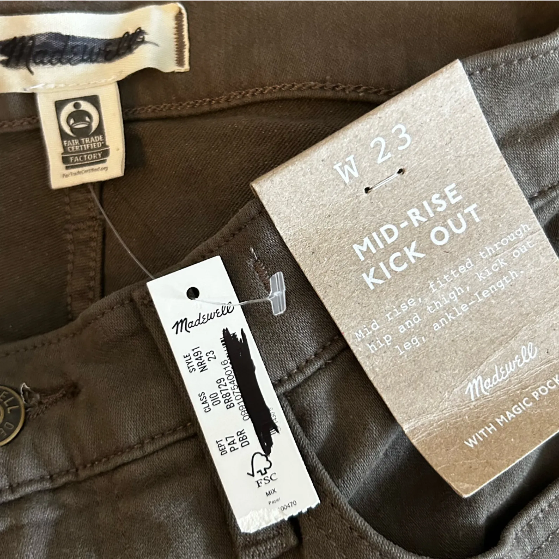 NWT Madewell Kick Out Crop Jeans in Driftwood Brown: Raw-Hem Edition Size 23 - Image 7