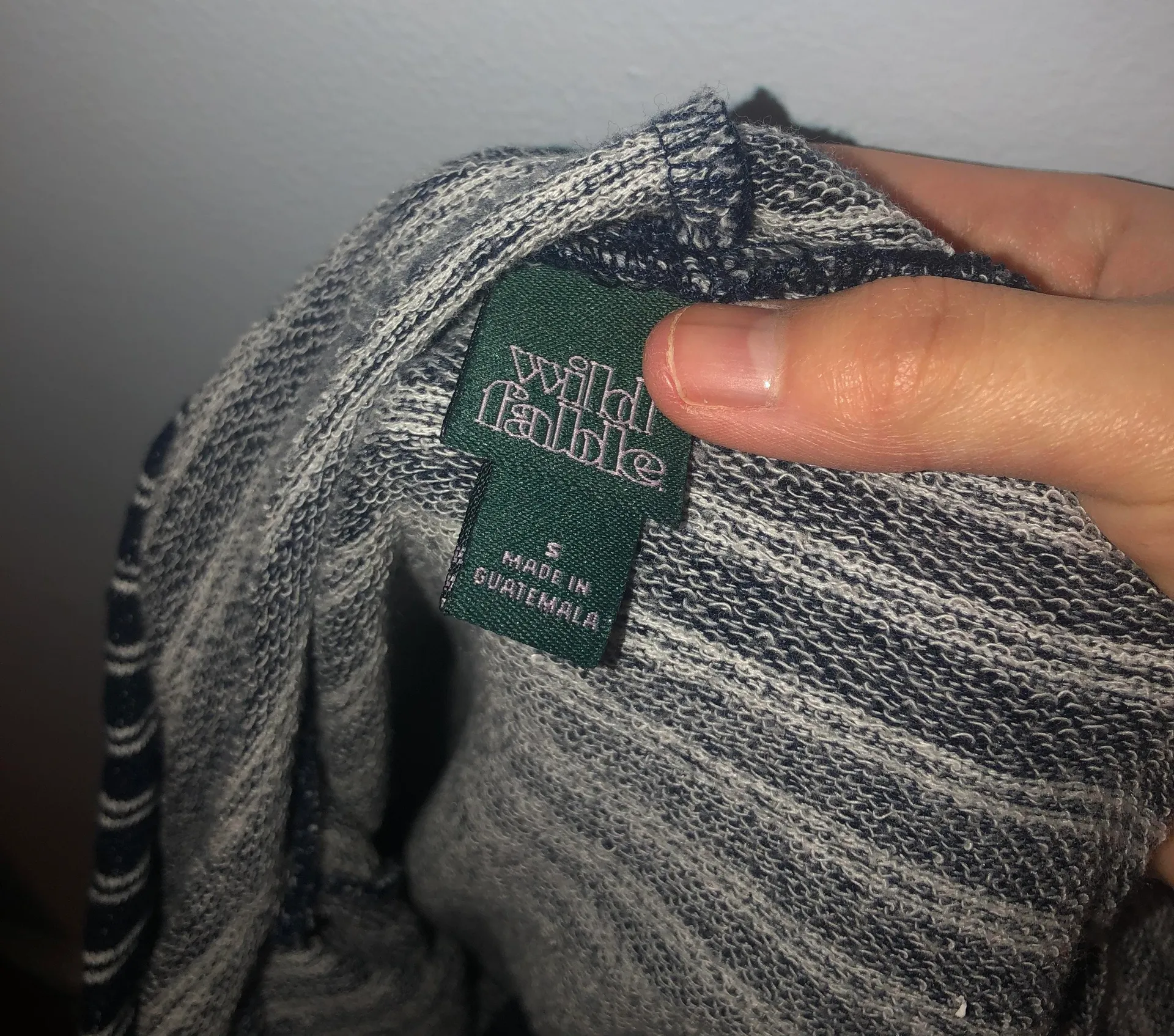 Cropped Hoodie - Image 2