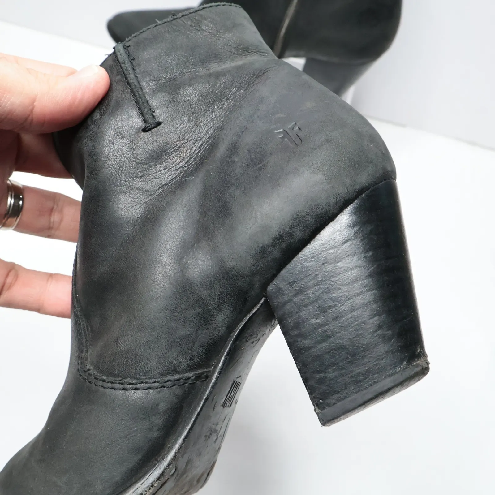Frye Jennifer Black Leather Ankle Boots 6.5 M Pointed Toe SEE Side Zip Boho - Image 5