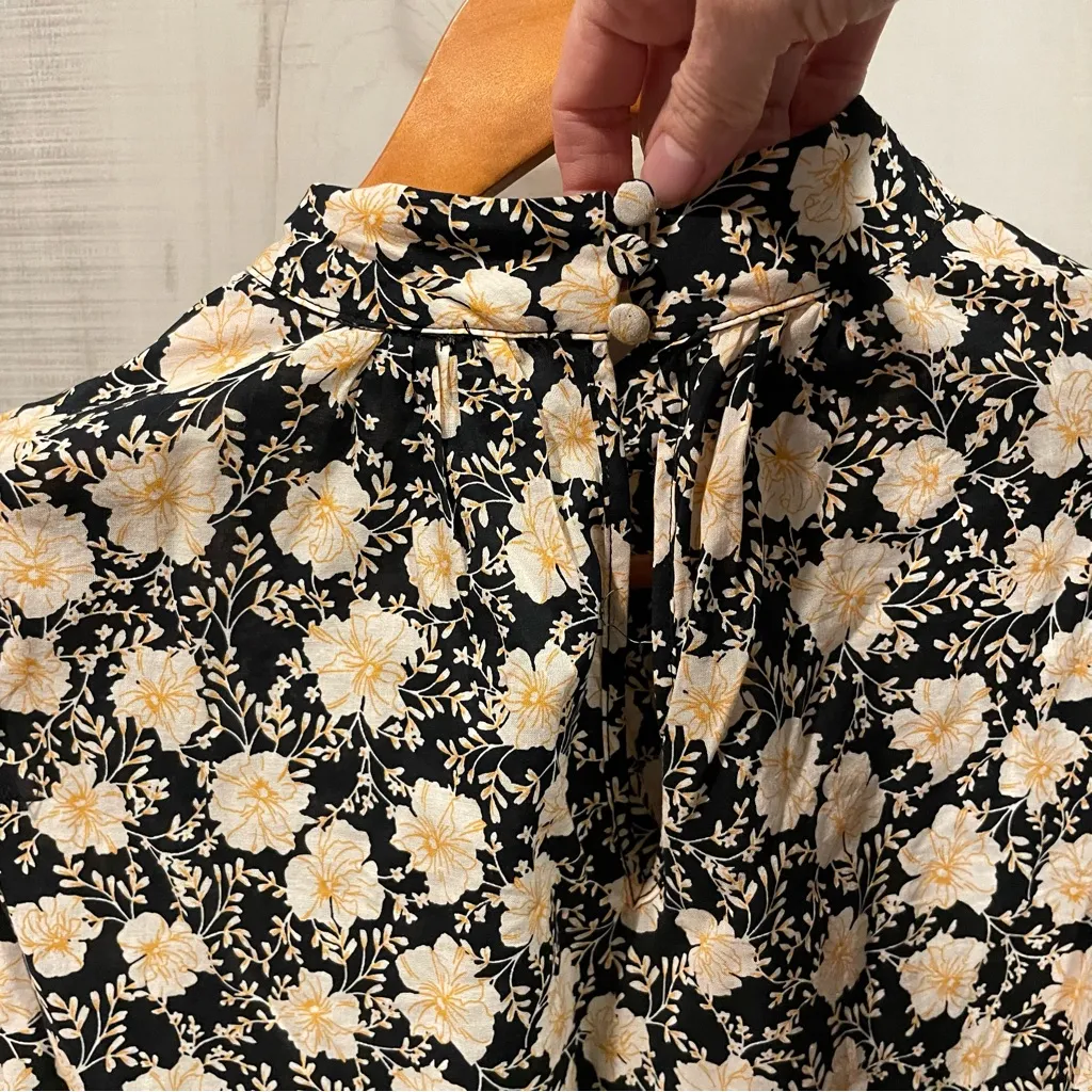 Cute boho floral breezy cotton high neck ruffle sleeve poet romantic blouse - Image 4