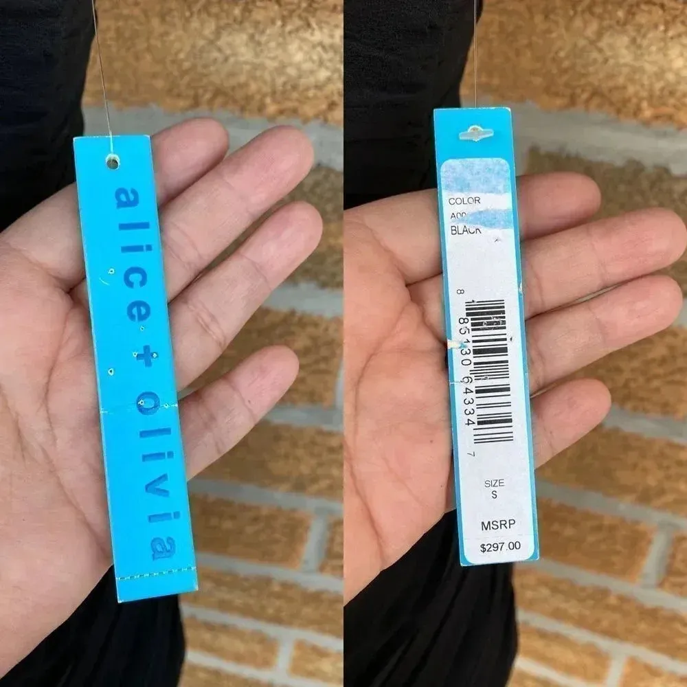 Alice and Olivia Short Sleeve Goddess Dress small - Image 10