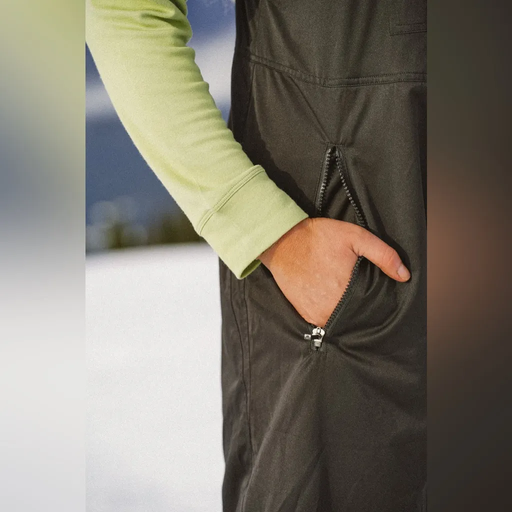 Notice the Reckless Overalls - Image 5