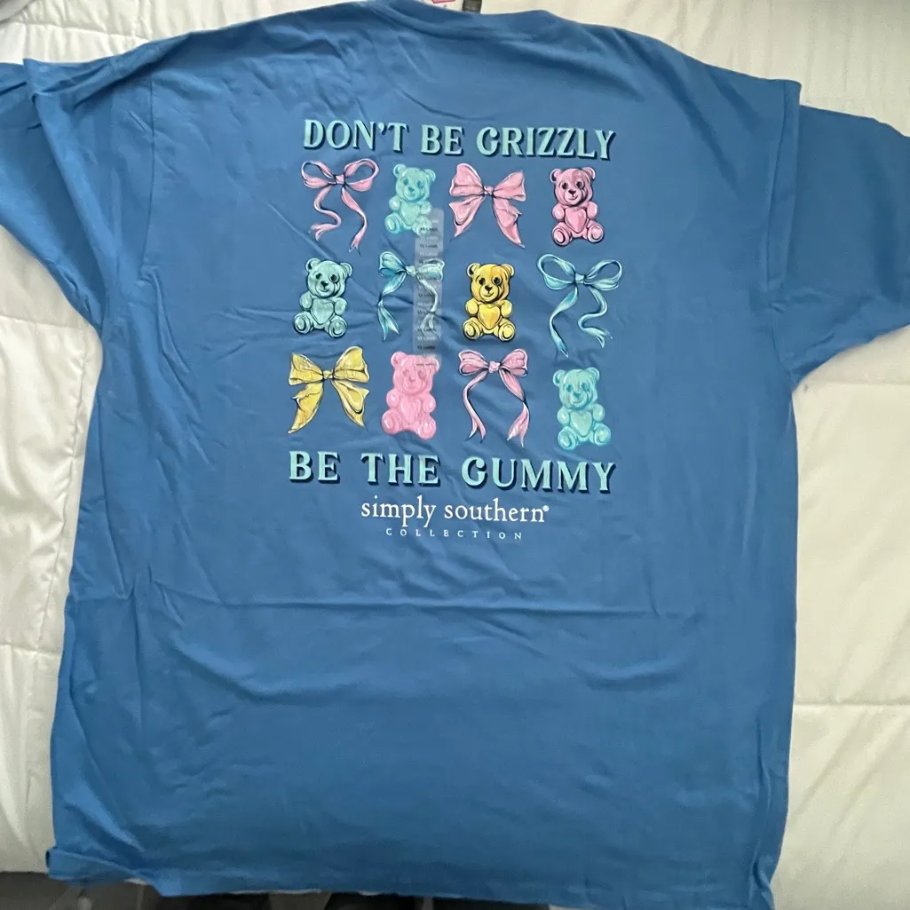 Simply Southern “Don’t Be Grizzly…Be The Gummy” Size XXLarge - Image 2