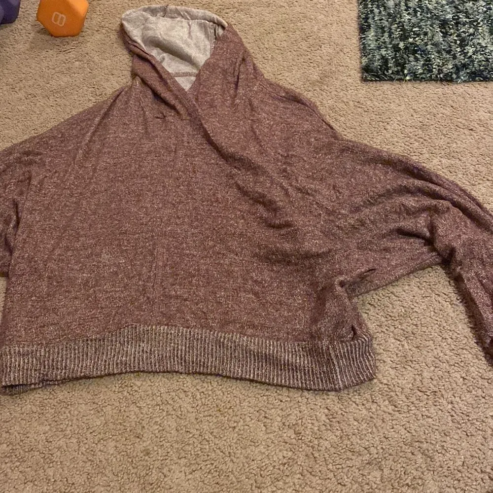 Project social T/urban outfitters red hooded sweater small - Image 6