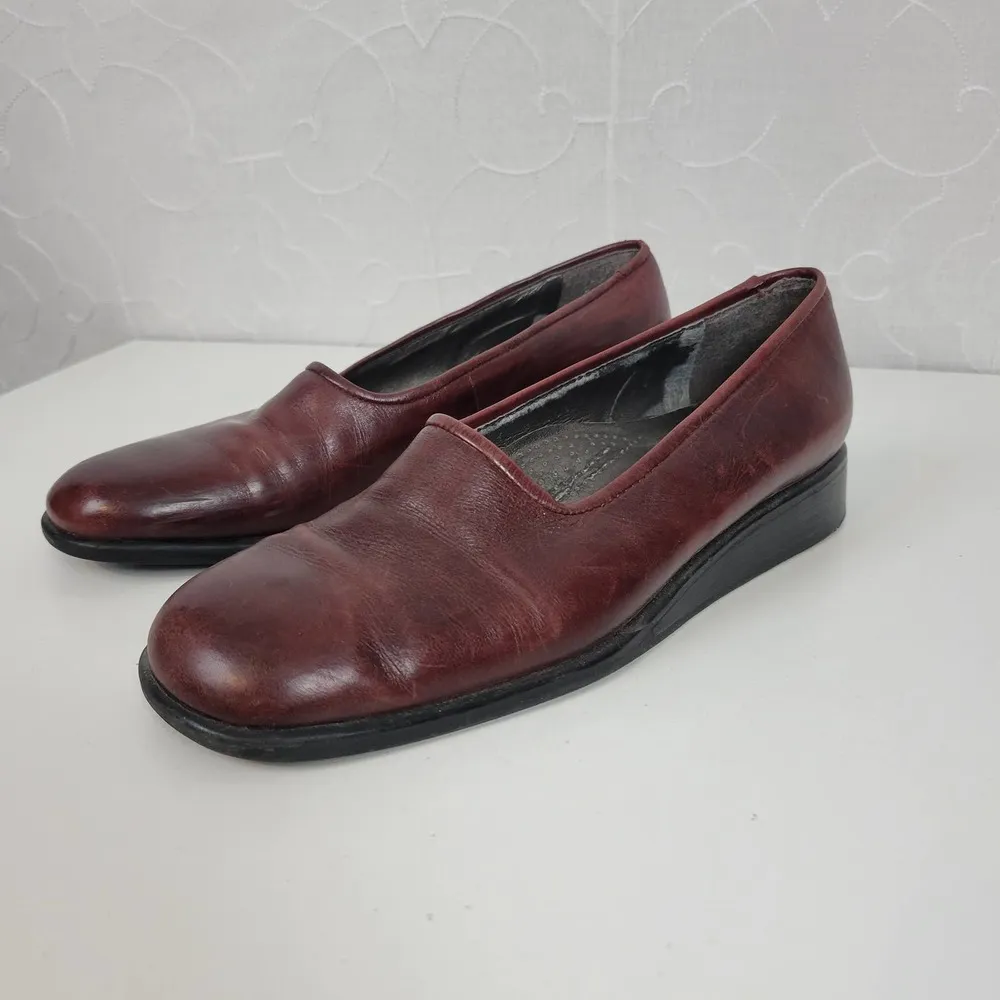 Enzo Angiolini Womens Shoes Size 7 Burgandy Leather Slip On Flat Loafers - Image 32