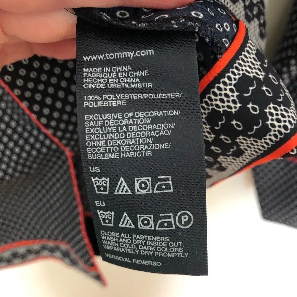 Tommy Hilfiger Pajama Top Long Sleeved Geometric Print Button Up XL - Image 5