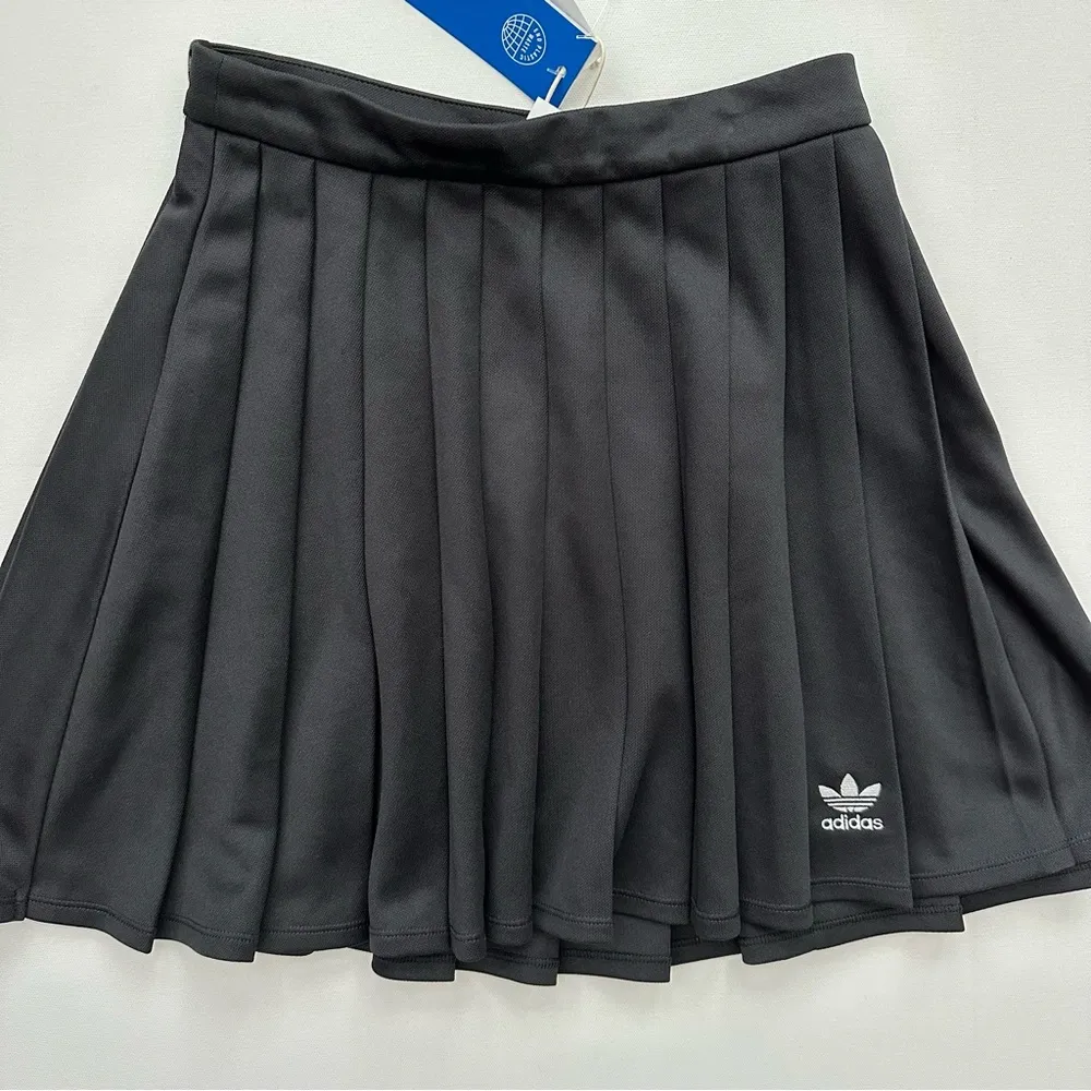 Adidas ADICOLOR CLASSICS TENNIS SKIRT Size XS - Image 3