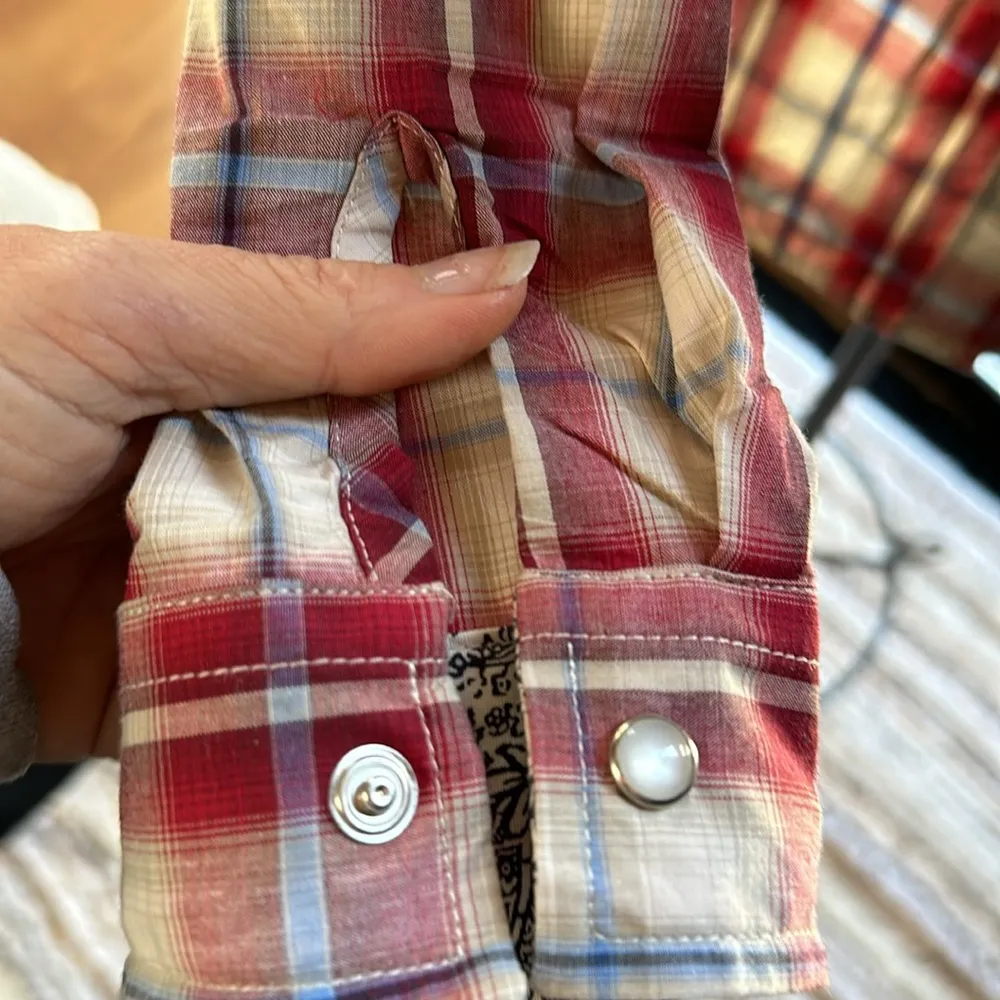 This Roper Vintage Dobby Plaid Western​ Red - Image 4