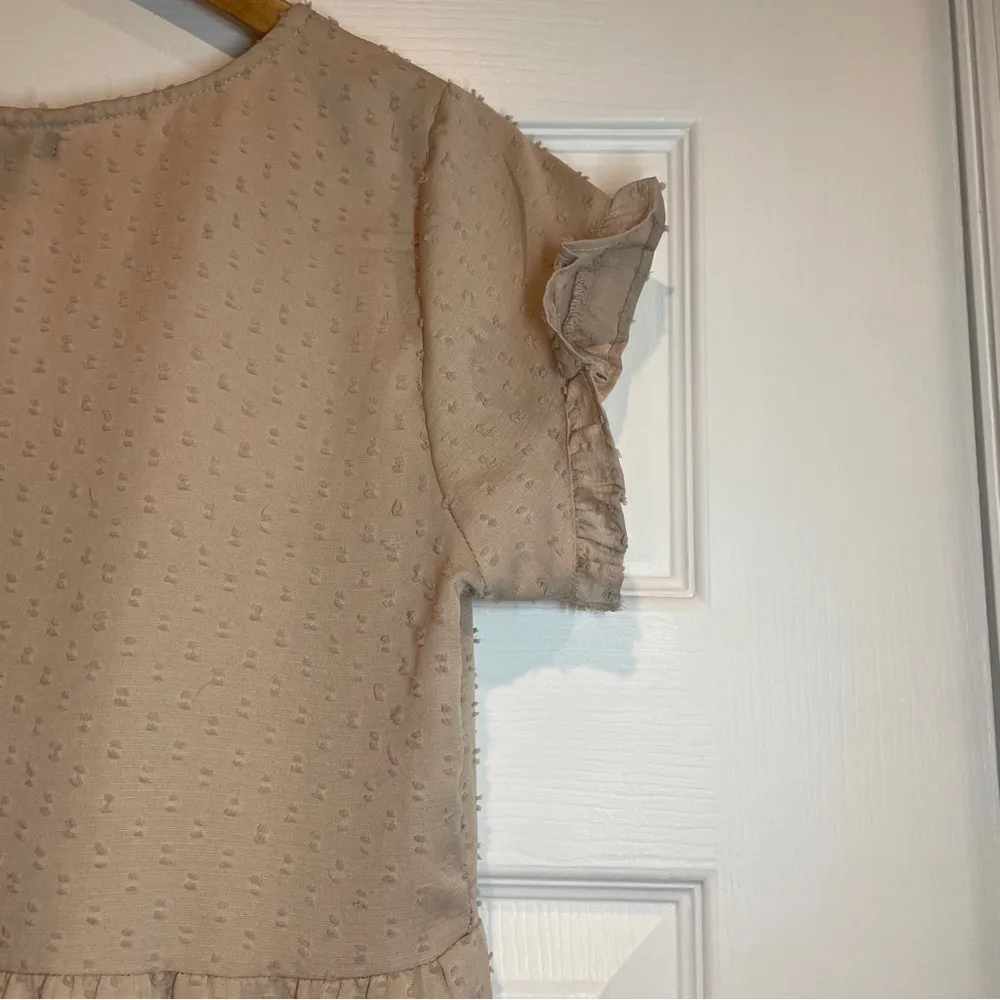 Women's Style House Cream V-Neck Baby Doll Ruffle Swing Dress Size Medium - Image 8