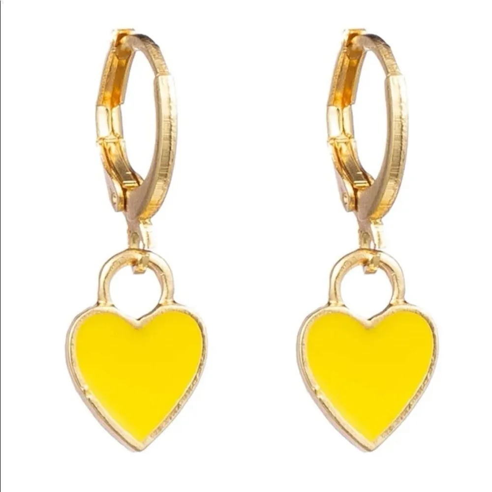 Yellow heart earrings ⭐️​​​​​​​​​​​​​​​​​​​​​​​​​​​​​​ - Image 3