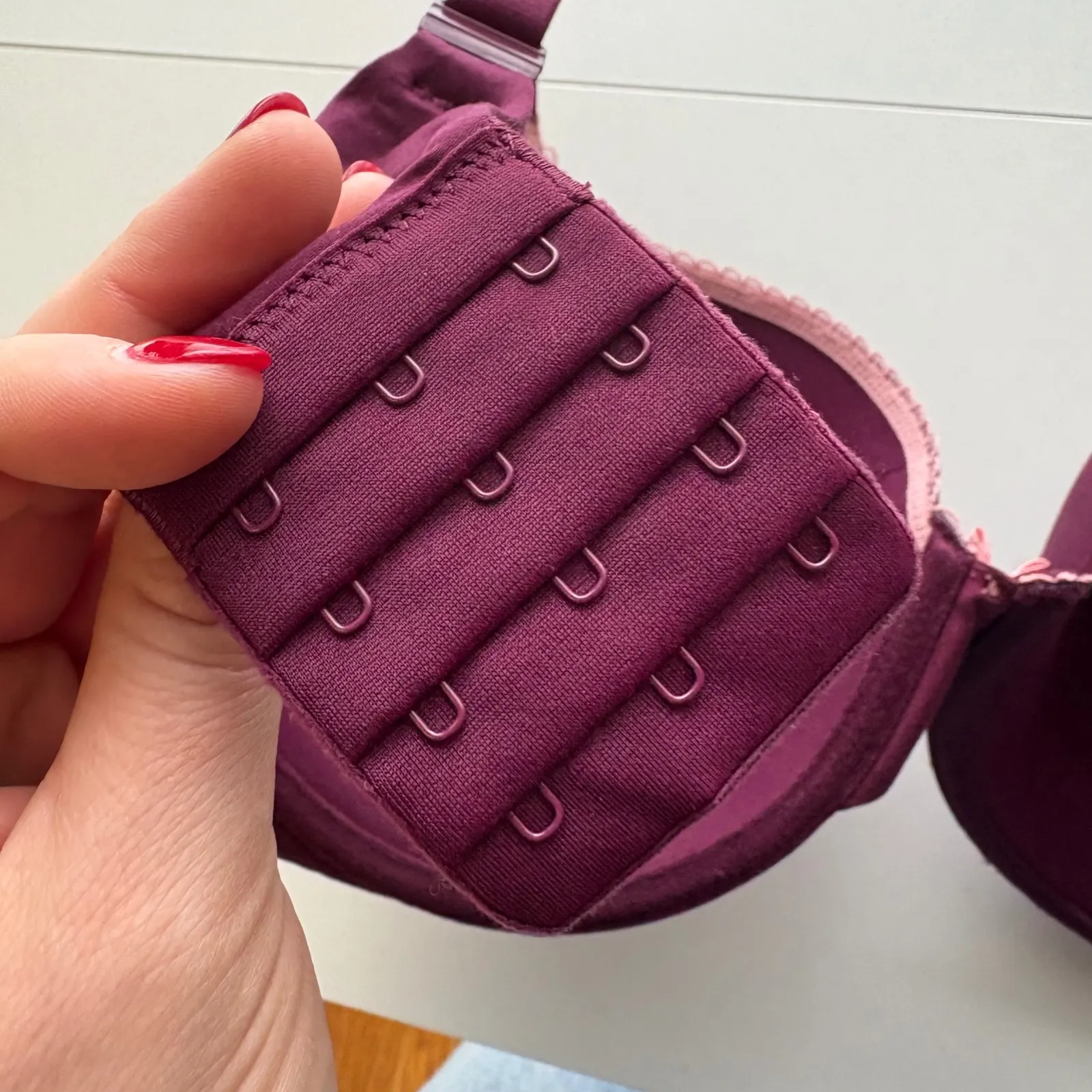 Victoria's Secret Perfect Shape Push Up Bra 38DDD Plum Pink Trim - Image 6