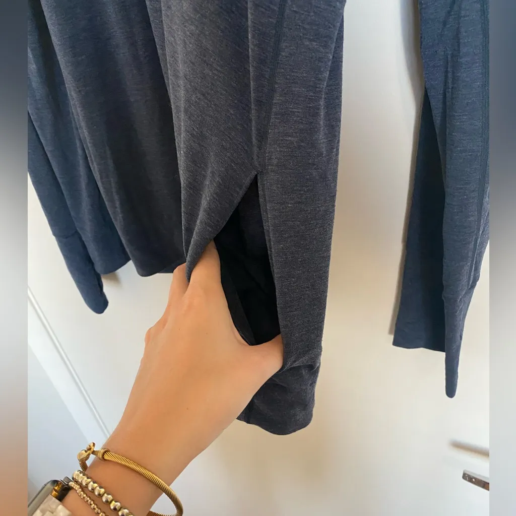 GAP Navy Performance Hoodie | Lightweight Long Sleeve Active Top - Image 4