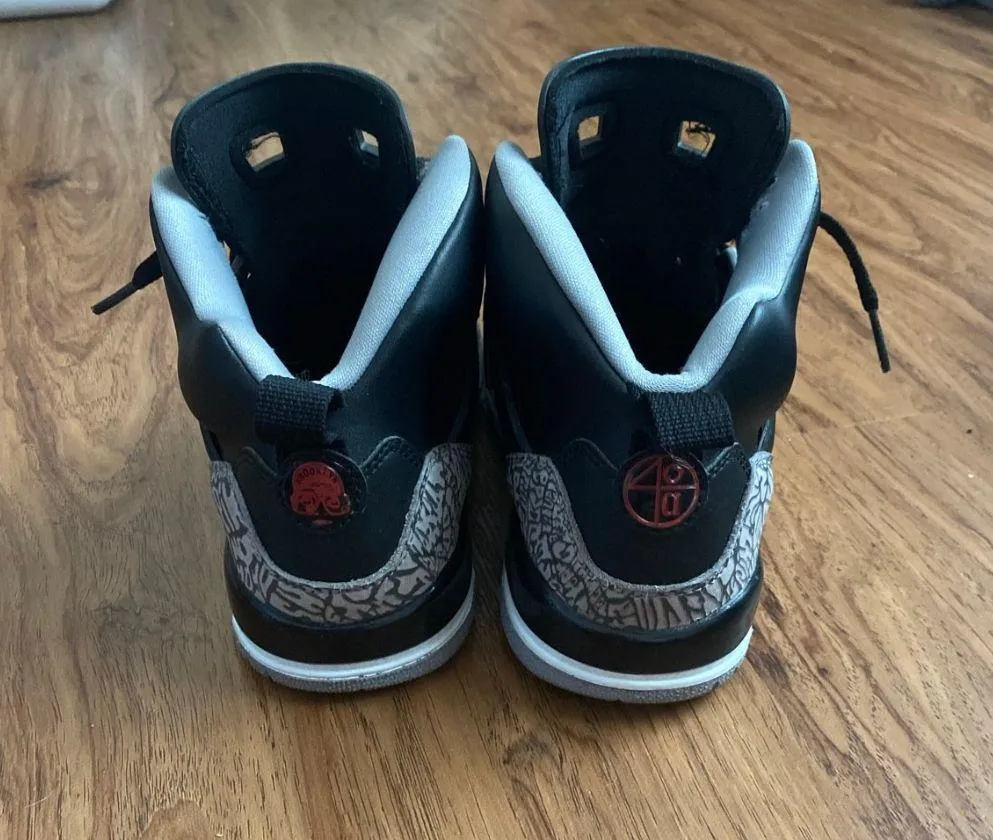 Jordan spizike black cement - Image 2