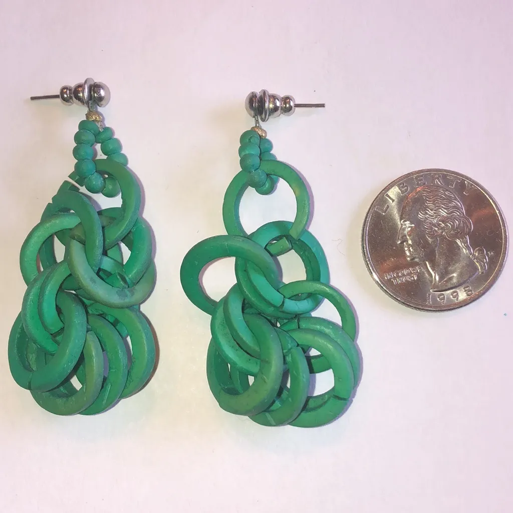 Vintage Green Wooden Boho Retro Loop Earrings - Image 3
