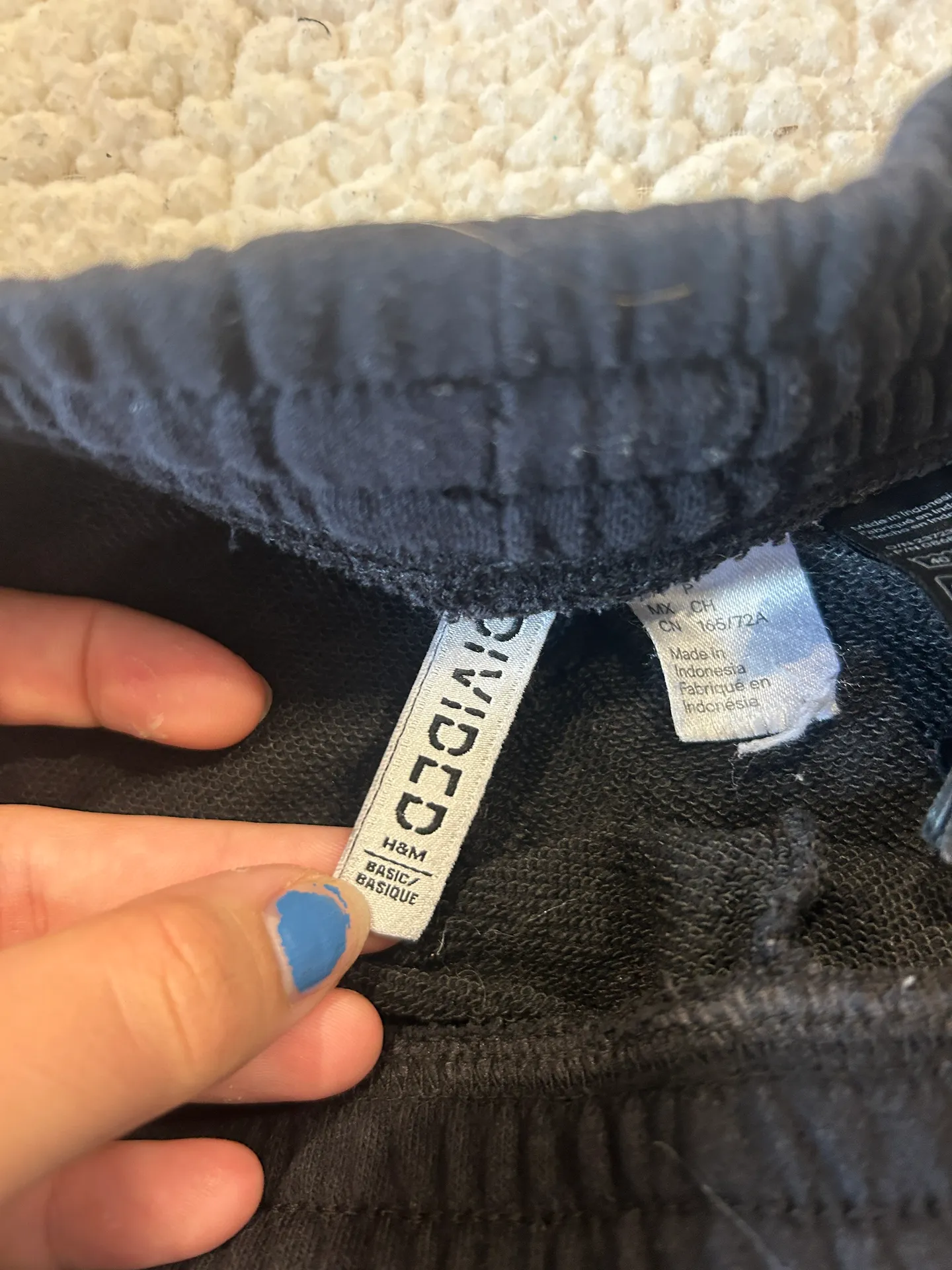 black sweat shorts - Image 2