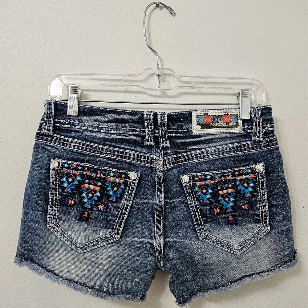 Grace In LA Dark Wash Aztec Embroidered Lowrise Denim Shorts Size 28 - Image 3