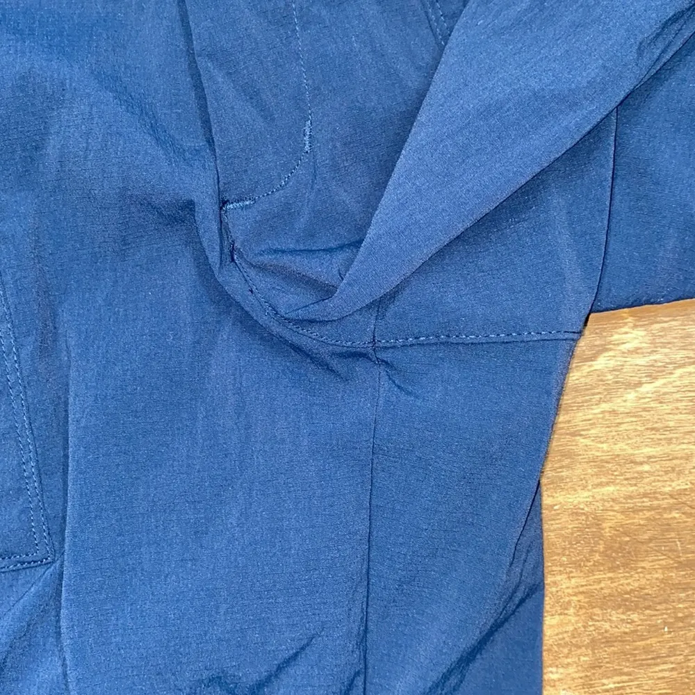 Active life small dark blue athletic shorts - Image 6