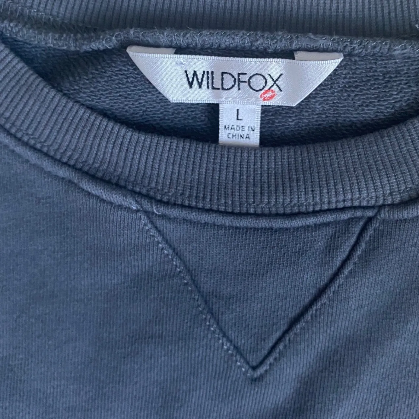 Wildfox Charcoal Gray Broken Heart I Wish It Was Saturday Sweatshirt Size L GUC - Image 6