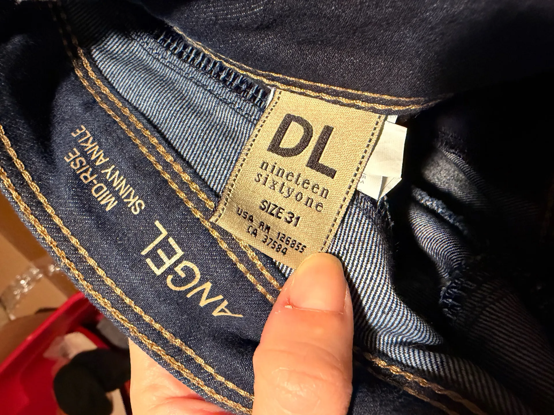 NWOT Angel DL1961 mid rise skinny ankle 4way stretch comfort 360 semi-metallic - Image 4