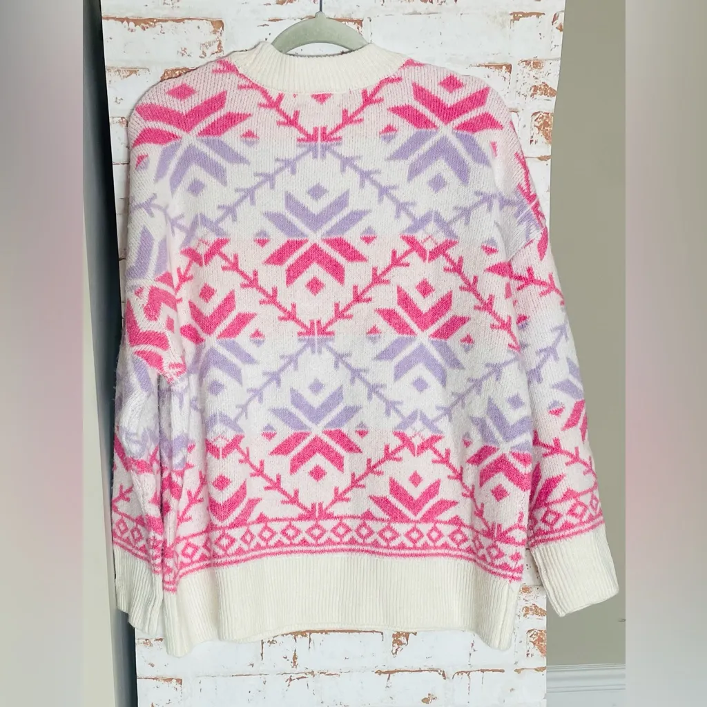 NWT Sincerely Jules Vibrant Pink and Lavender Sweater Size M - Image 2