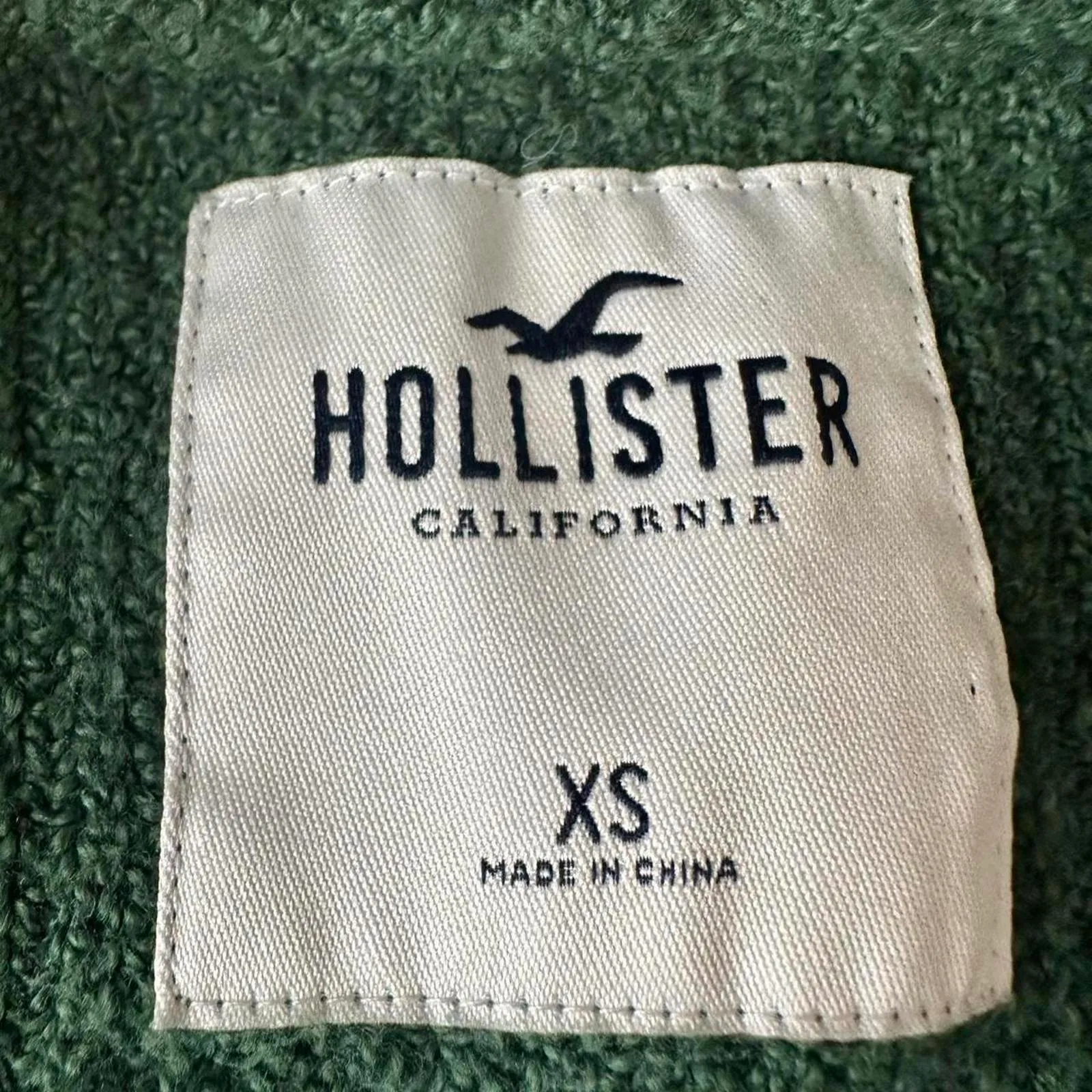 Emerald green Hollister Co. chunky knit cozy cardigan - Image 2